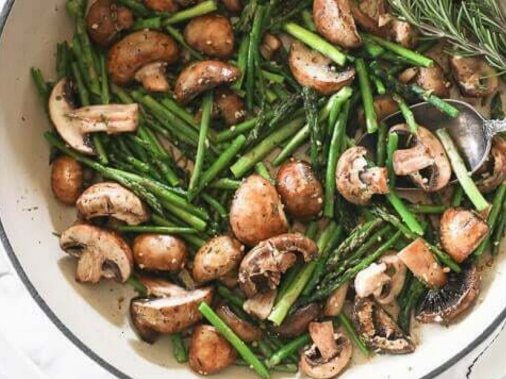 Sauteed Asparagus With Mushrooms Recipe