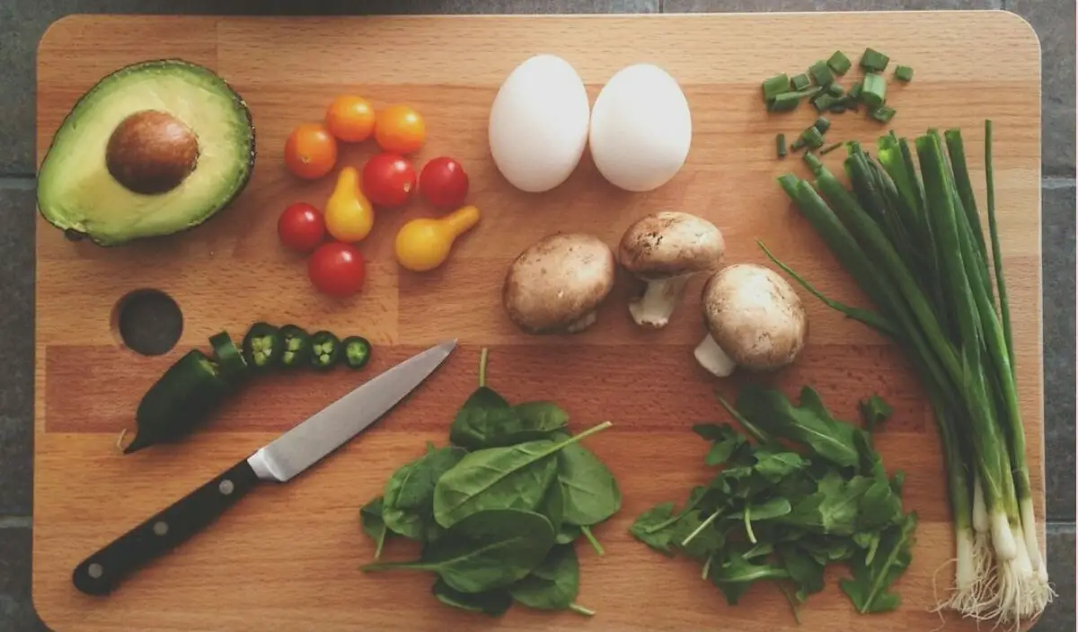 Baked Eggs & Zoodle Bundles