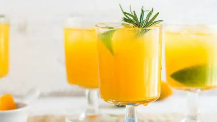 Creamsicle Mimosas Recipe