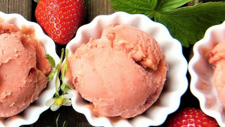 Vegan Strawberry Ice Cream Recipe